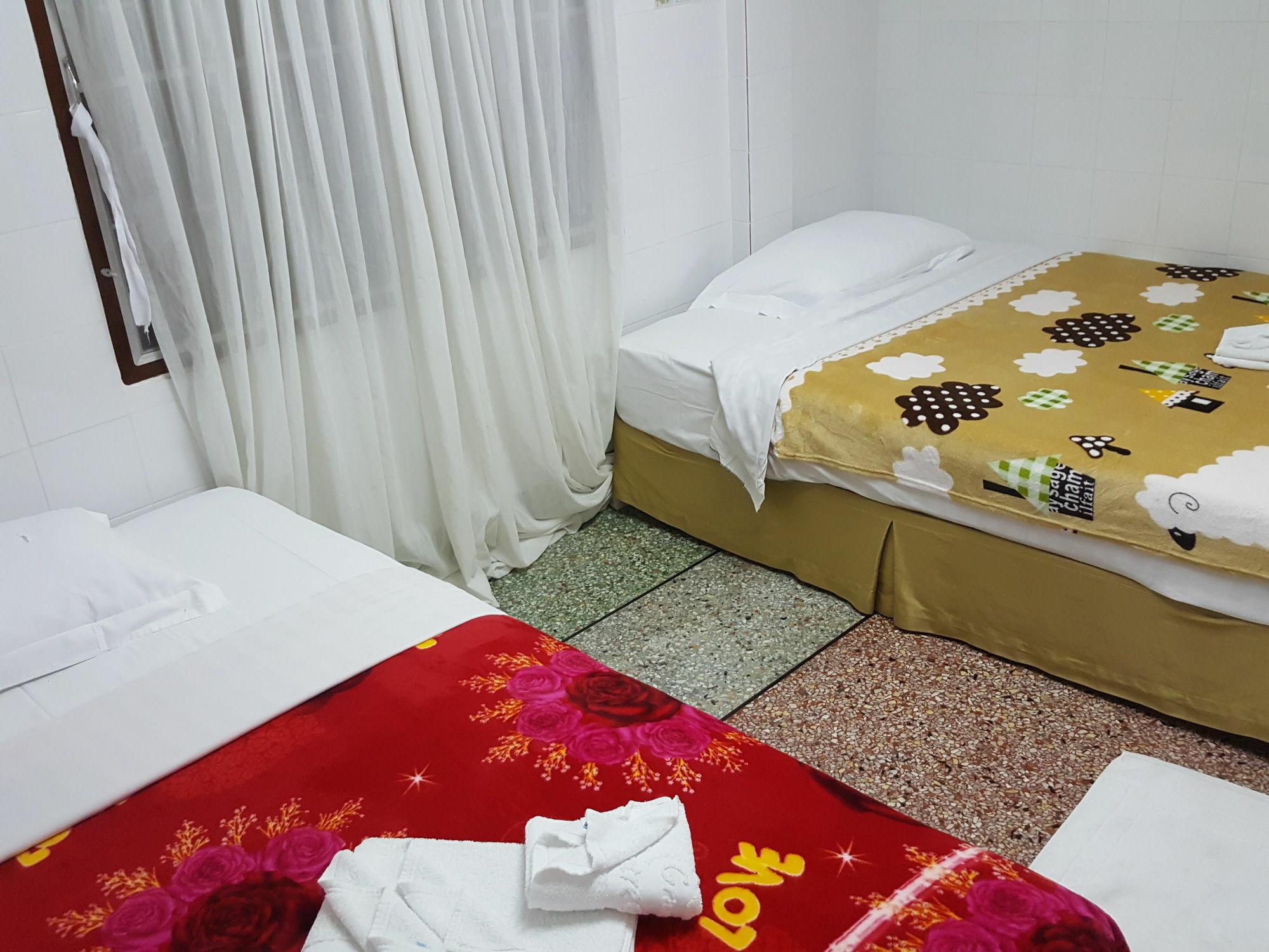 Emmanuel Guesthouse Prachuap Khiri Khan Extérieur photo